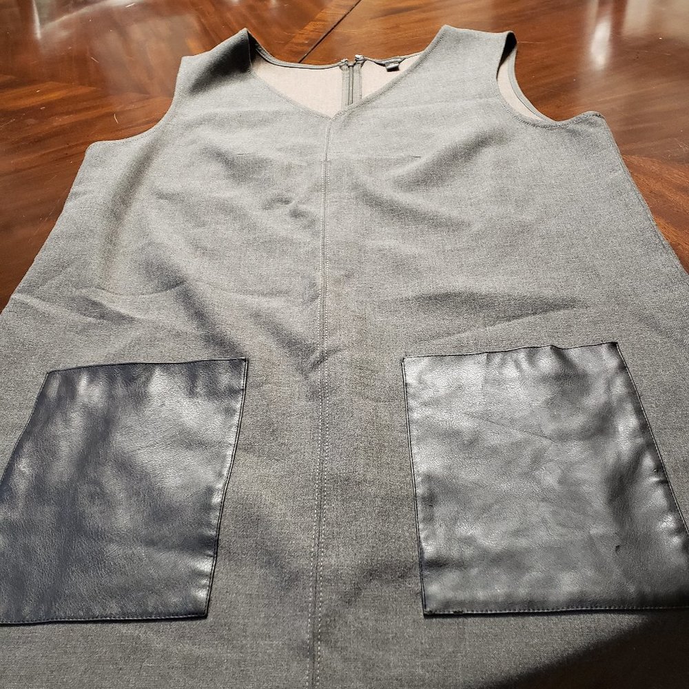 Vintage gray Ann Taylor sleeveless sheath dress